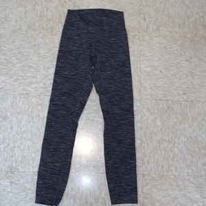 Lululemon full on luxtreme 25” leggings